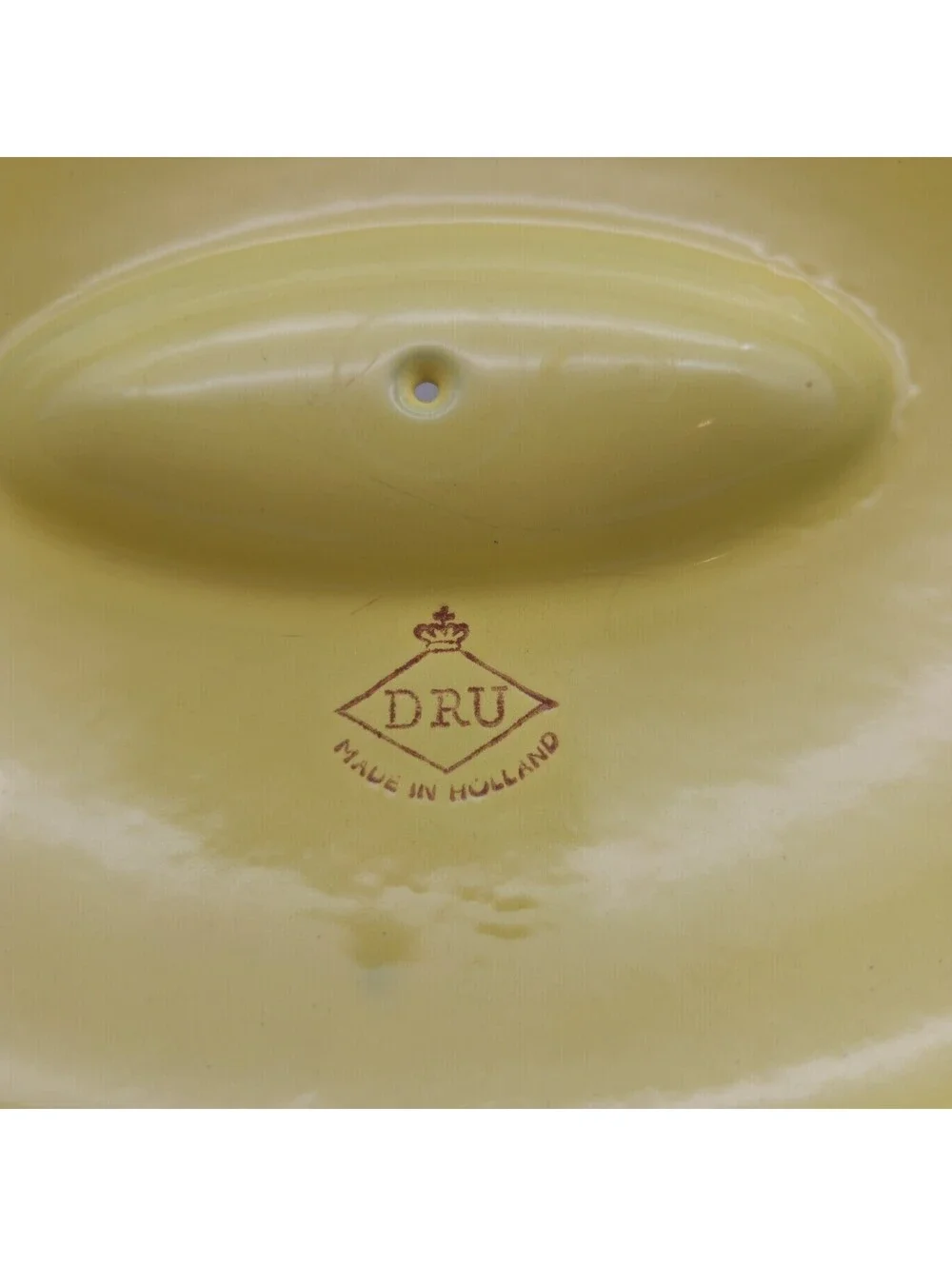 Dru Holland Yellow Tulip Enameled Cast Iron 2 Qt Dutch Oven